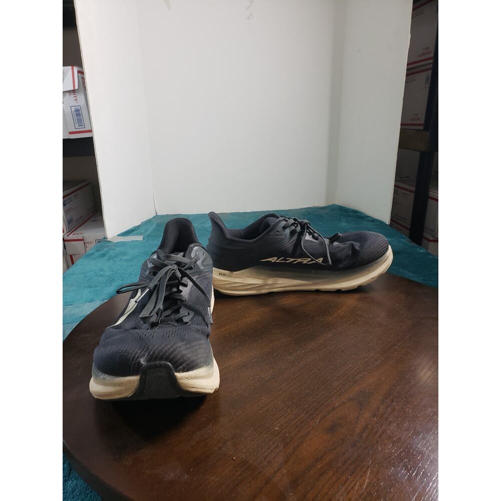 Altra Torin 8 Shoes Size 9.5 Mens Black Running Barefoot Minimalist AL0A85QJ010
